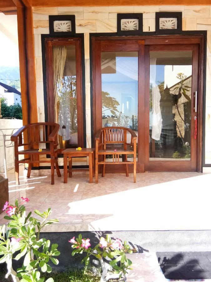 Sudi Homestay Amed Екстериор снимка