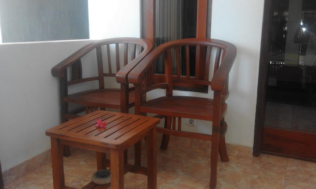 Sudi Homestay Amed Екстериор снимка