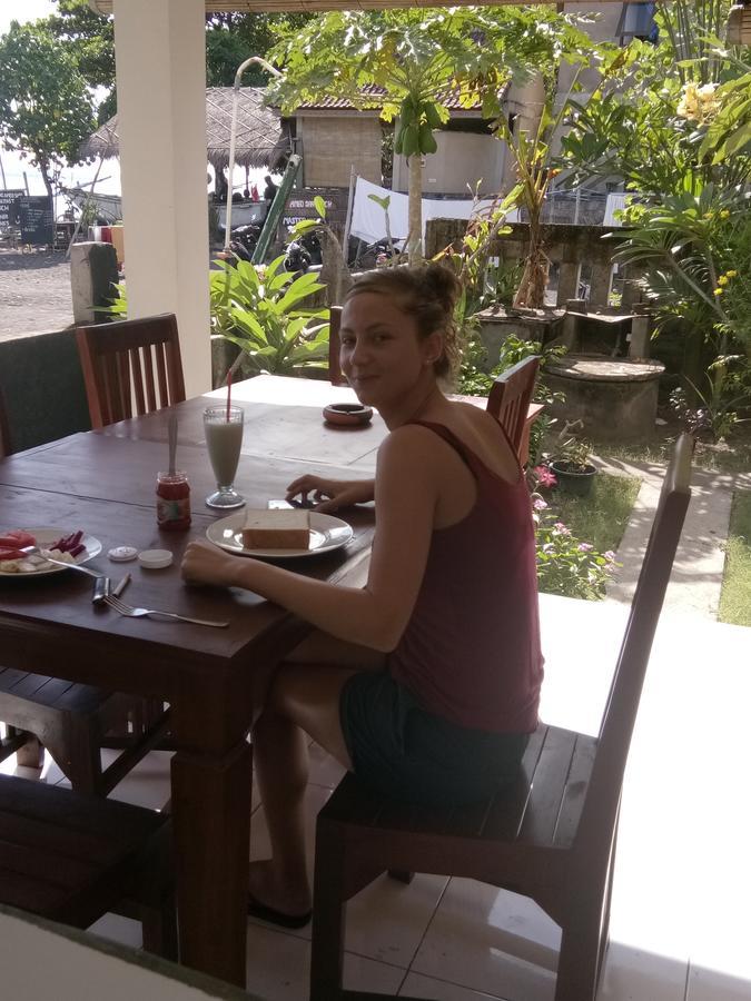 Sudi Homestay Amed Екстериор снимка